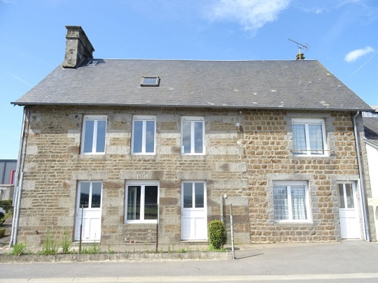 juvigny les v. - 2 maisons en 1